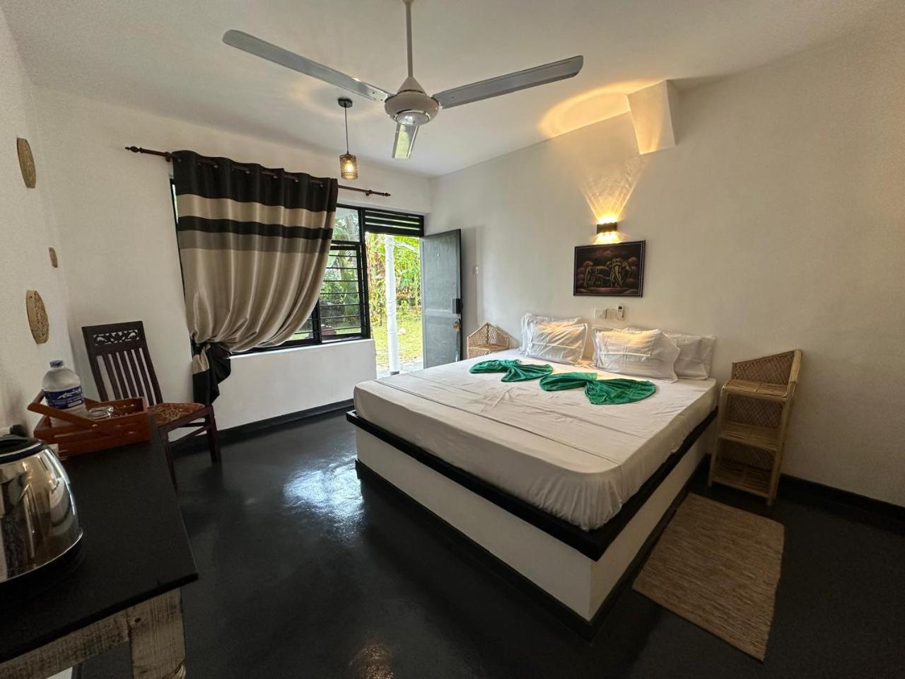 White Hill Hotel Unawatuna Luaran gambar